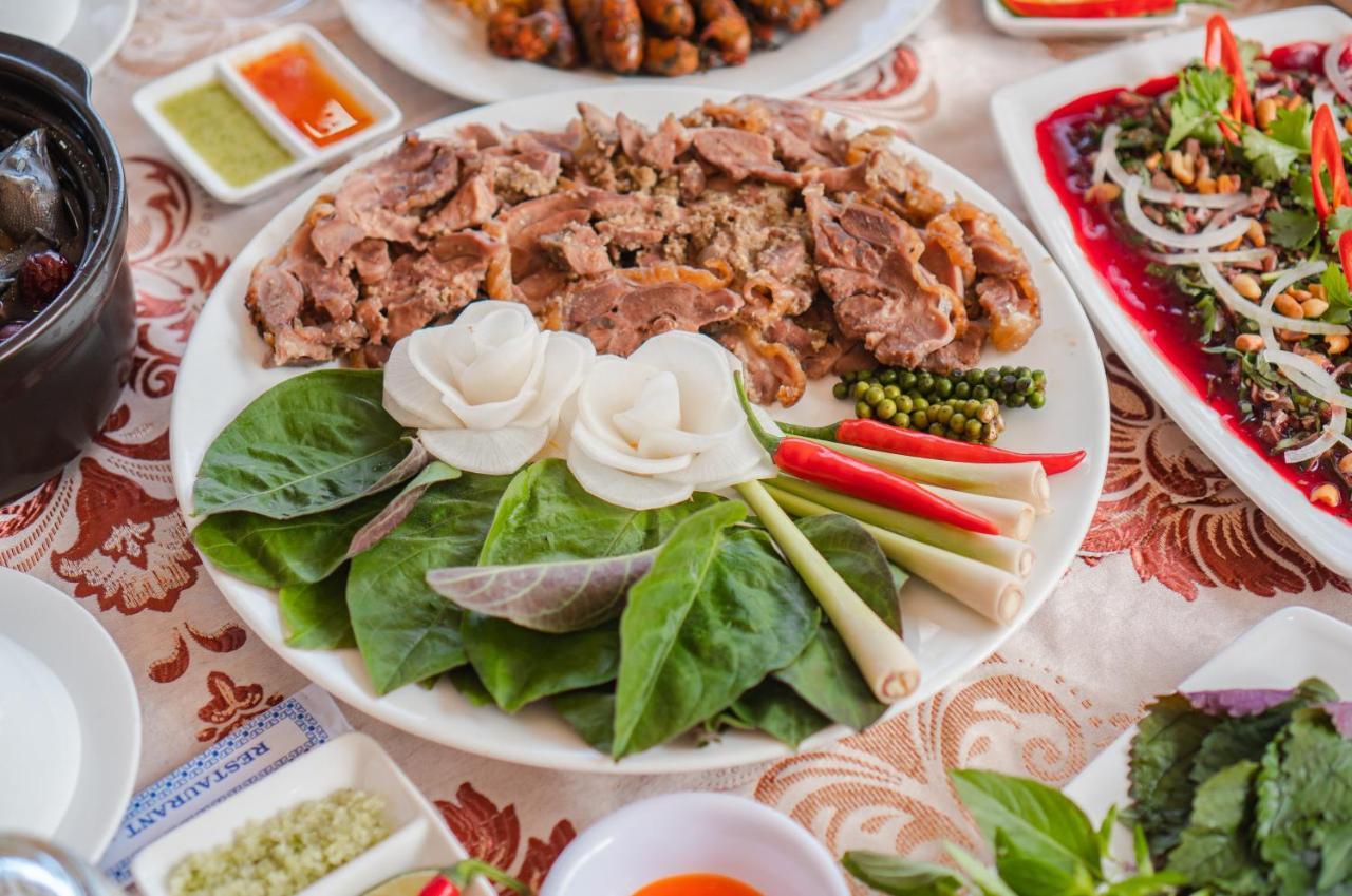 Khach San Binh Duong Hotel Quy Nhon Exterior photo