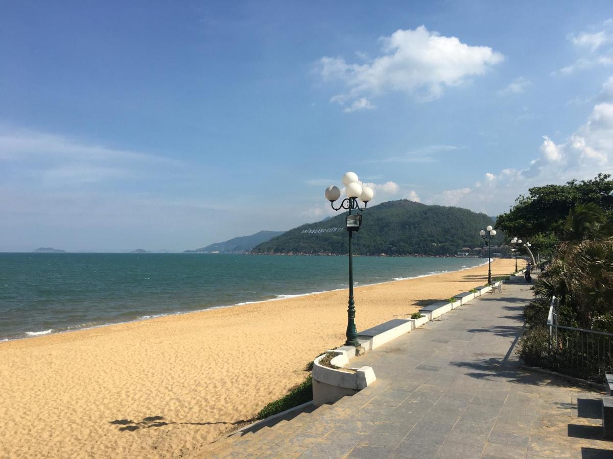 Khach San Binh Duong Hotel Quy Nhon Exterior photo